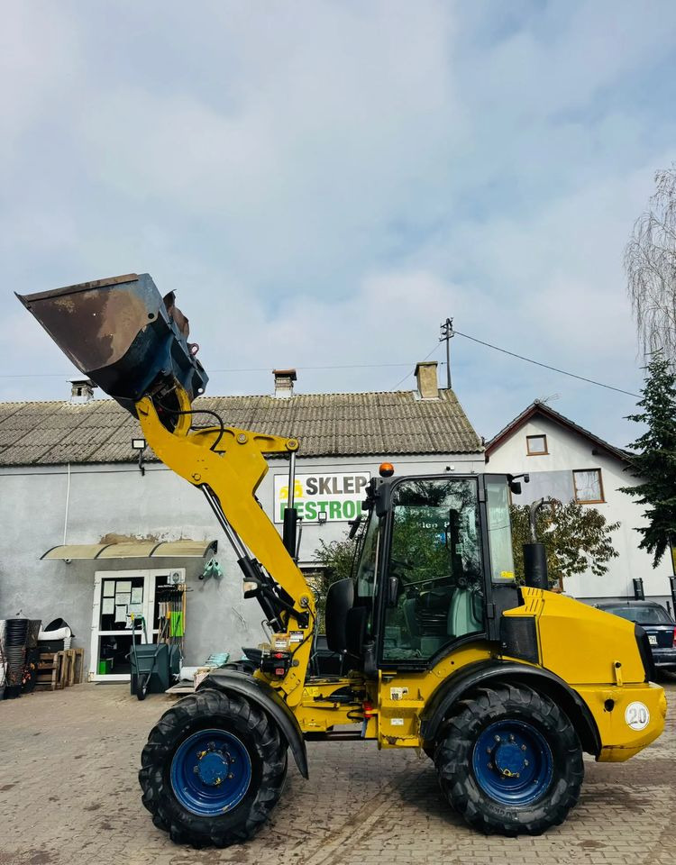 Caterpillar 908H - Pá carregadora de rodas: foto 5 Caterpillar 908H - Pá carregadora de rodas: foto 5