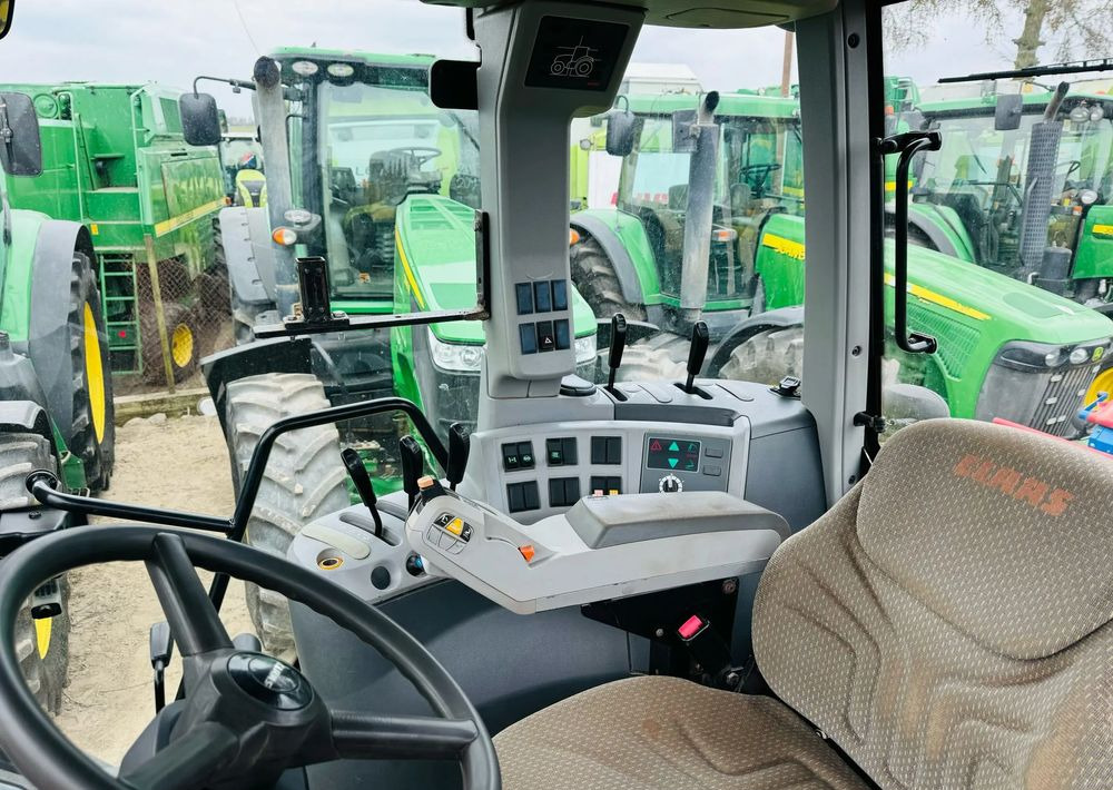 Trator Claas Axion 810: foto 10