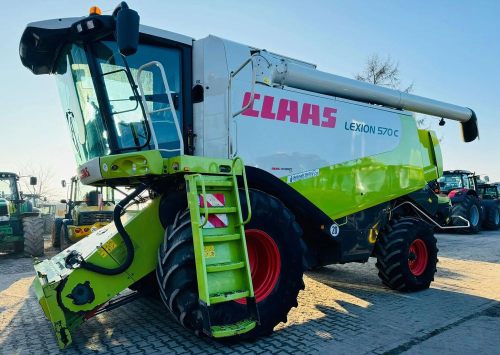 Claas Lexion 570C - Ceifeira debulhadora: foto 4 Claas Lexion 570C - Ceifeira debulhadora: foto 4