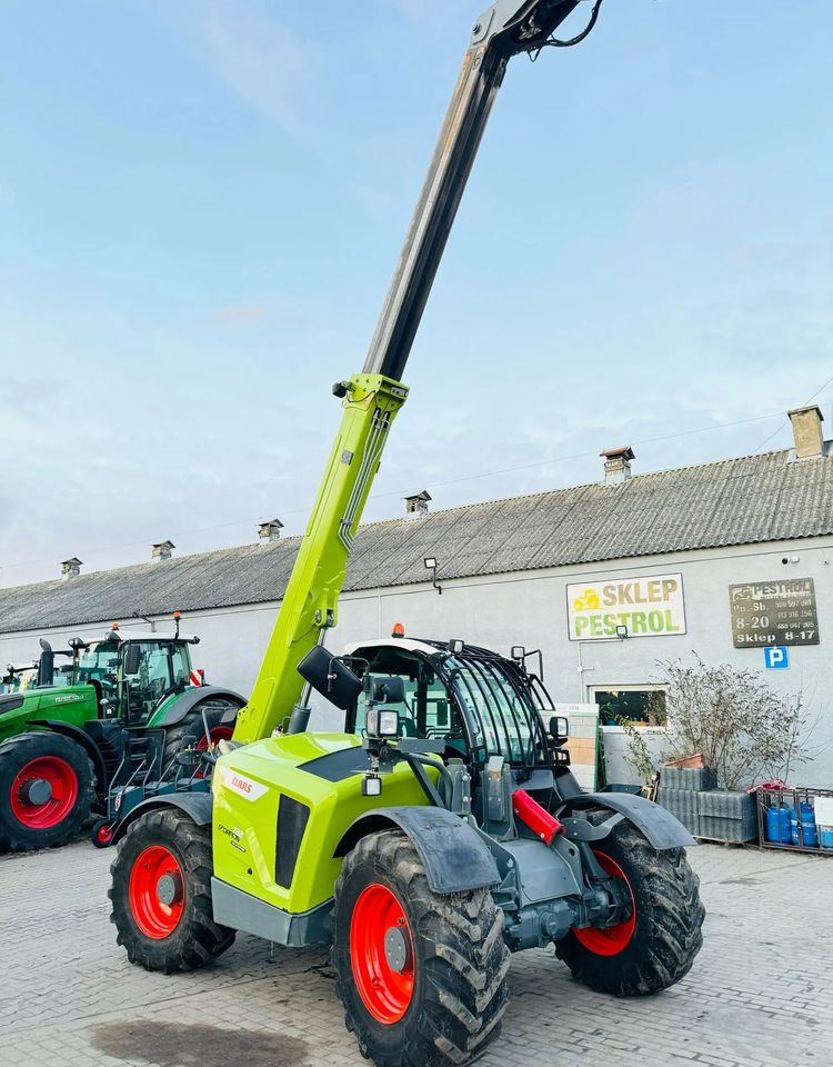 Claas SCORPION 732 - Empilhador telescópico: foto 1 Claas SCORPION 732 - Empilhador telescópico: foto 1