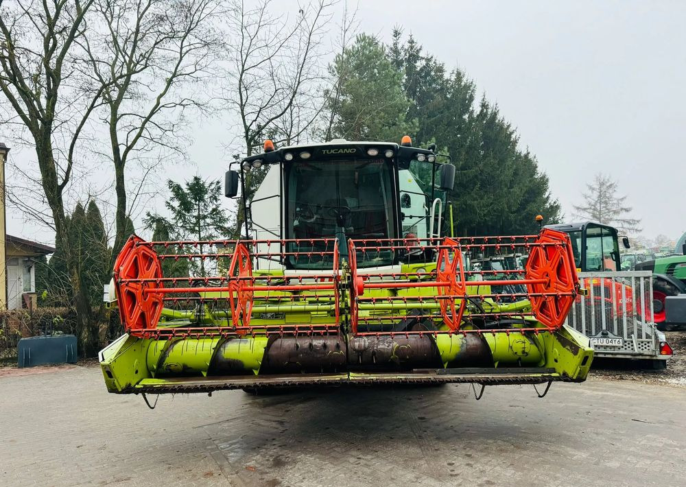 Locação financeira de  Claas TUCANO 430 APS Claas TUCANO 430 APS: foto 9