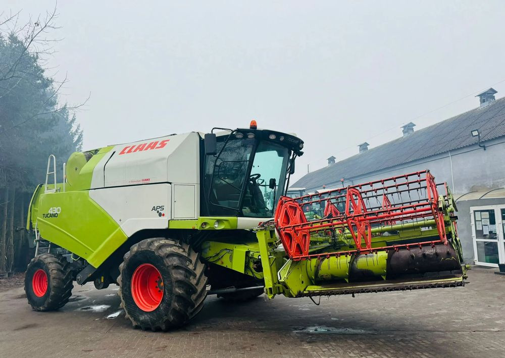 Locação financeira de  Claas TUCANO 430 APS Claas TUCANO 430 APS: foto 14