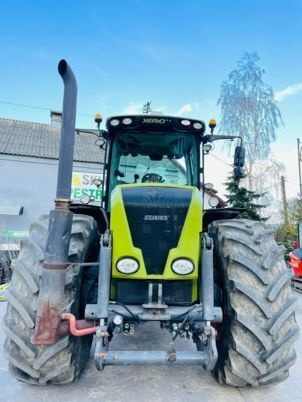 Claas XERION 3800 - Trator: foto 5 Claas XERION 3800 - Trator: foto 5