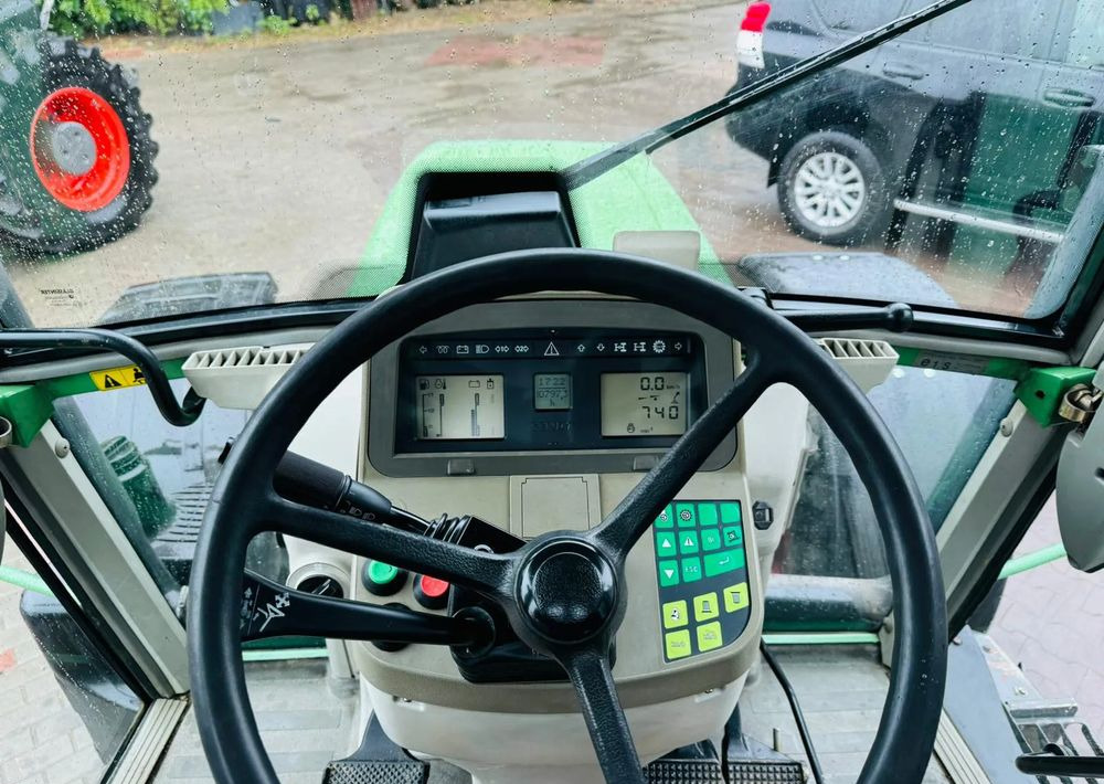 Trator Fendt 412 Vario: foto 9