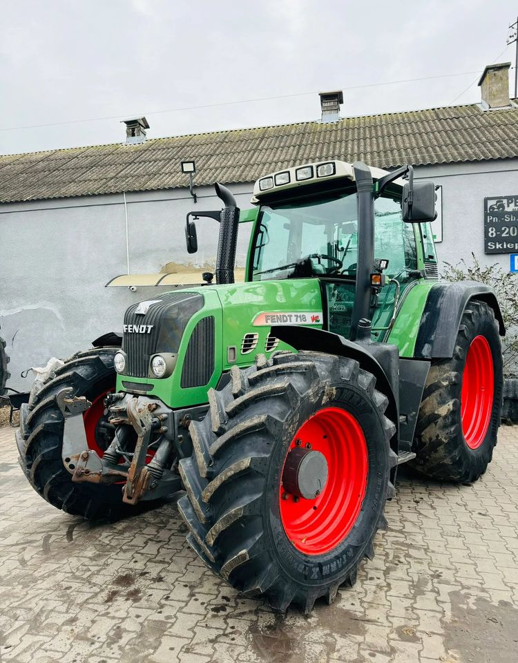 Fendt 718 Vario TMS - Trator: foto 1 Fendt 718 Vario TMS - Trator: foto 1