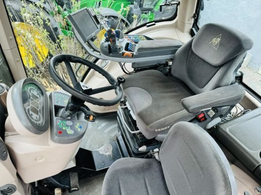 Fendt 828 VARIO PROFI PLUS - Trator: foto 3 Fendt 828 VARIO PROFI PLUS - Trator: foto 3