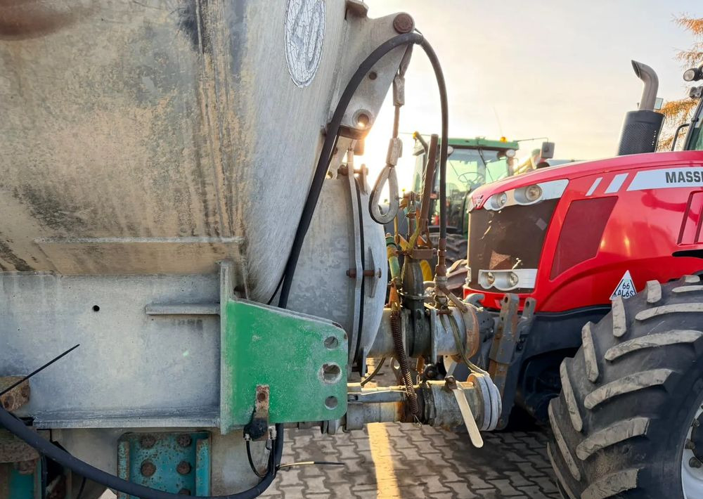 Inny LOMMA GT 17 - Cisterna de chorume: foto 3 Inny LOMMA GT 17 - Cisterna de chorume: foto 3