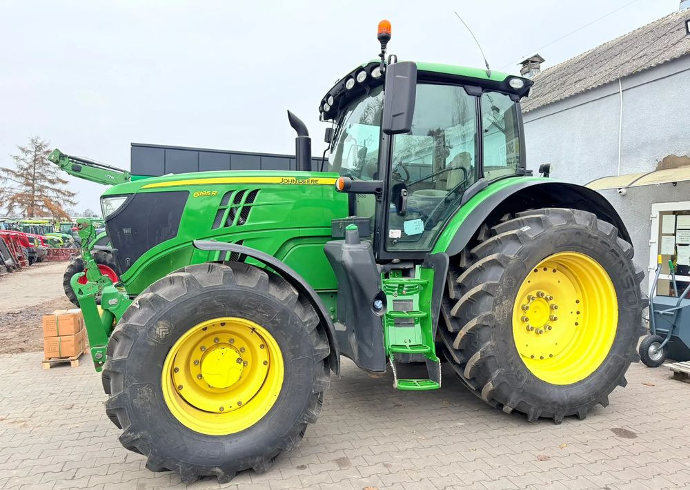 John Deere 6195 R - Trator: foto 5 John Deere 6195 R - Trator: foto 5