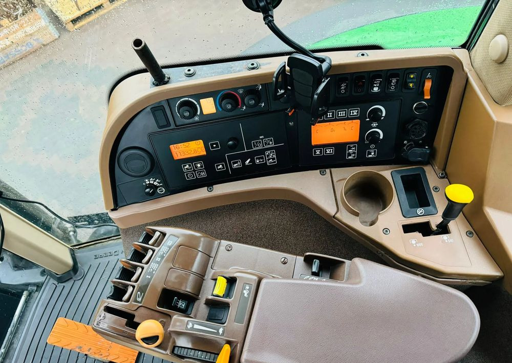 Trator John Deere 7930: foto 7
