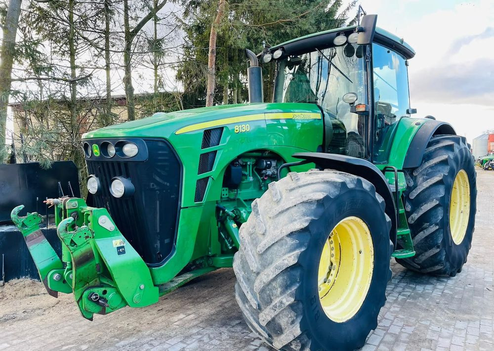 John Deere 8130 - Trator: foto 2 John Deere 8130 - Trator: foto 2