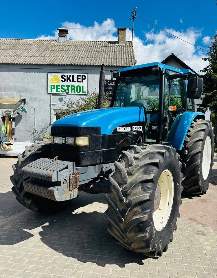 New Holland 8360 - Trator: foto 4 New Holland 8360 - Trator: foto 4