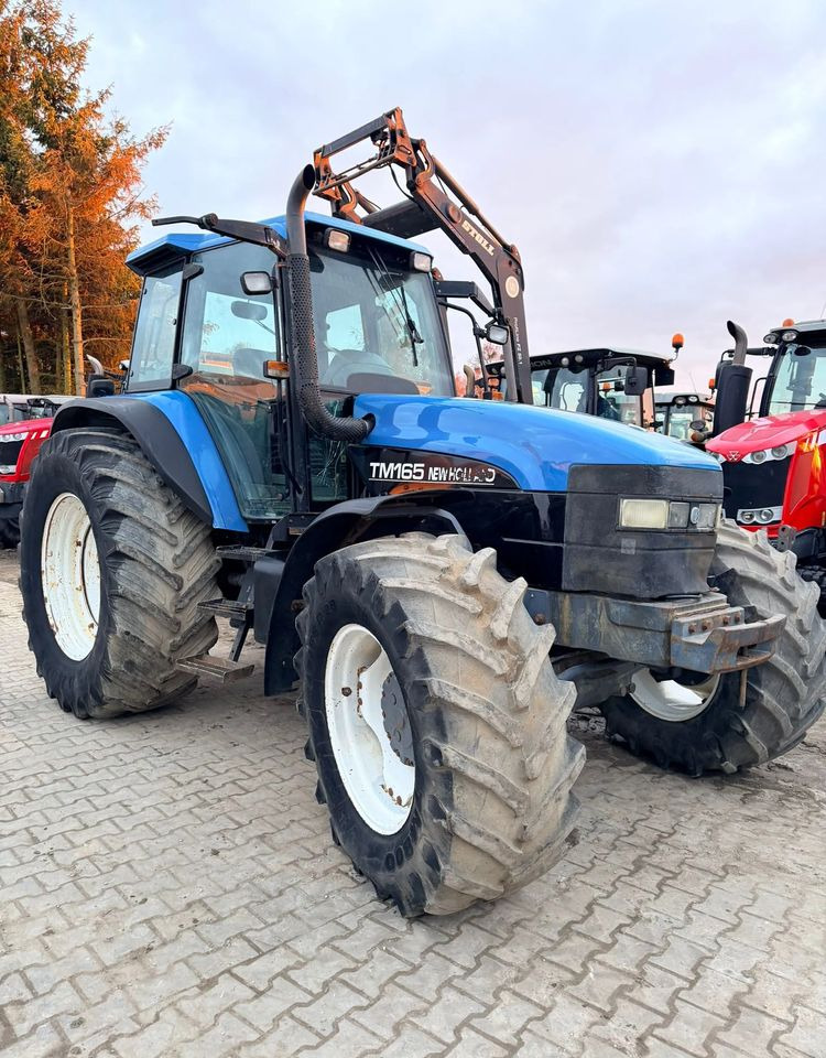 New Holland 8360 - Trator: foto 2 New Holland 8360 - Trator: foto 2