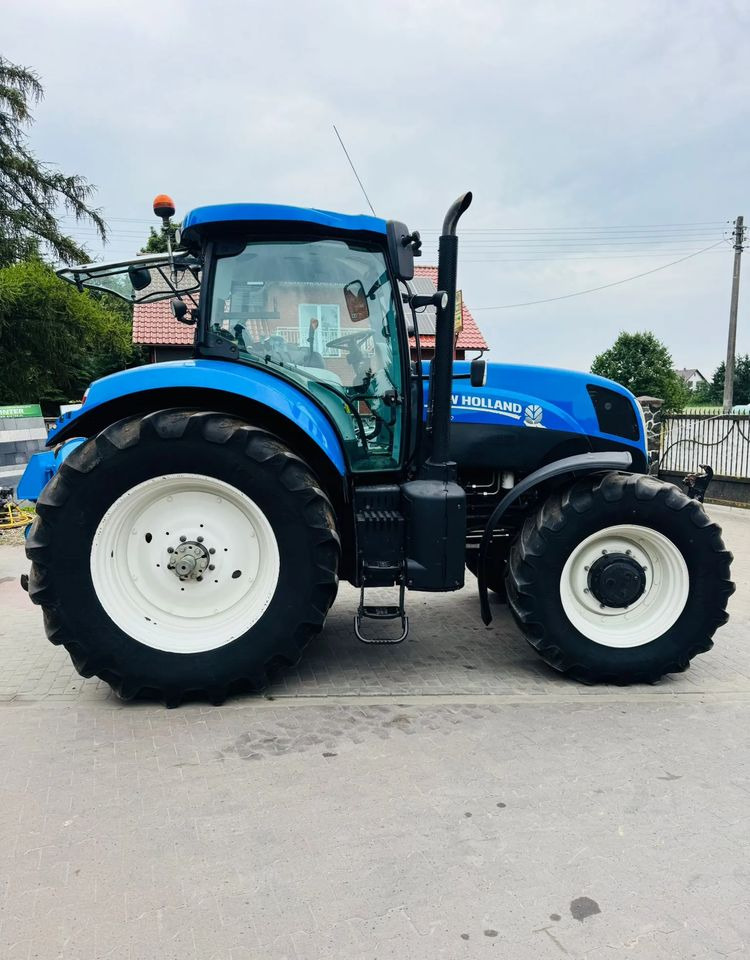 New Holland T7.210 - Trator: foto 3 New Holland T7.210 - Trator: foto 3