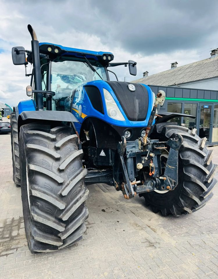 New Holland T7.230 - Trator: foto 2 New Holland T7.230 - Trator: foto 2