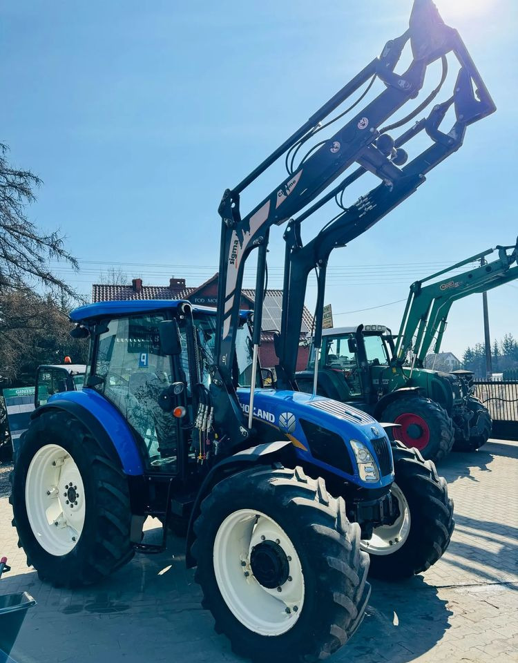 New Holland TD5.105 - Trator: foto 2 New Holland TD5.105 - Trator: foto 2
