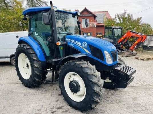 New Holland TD5.115 - Trator: foto 2 New Holland TD5.115 - Trator: foto 2