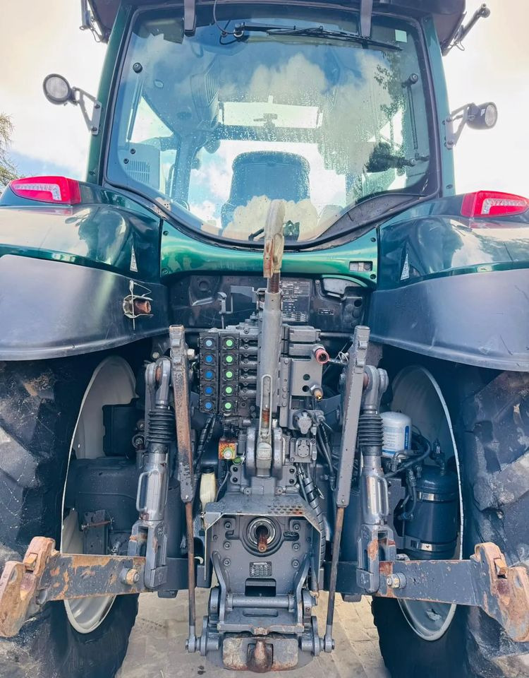Valtra T214 Versu - Trator: foto 3 Valtra T214 Versu - Trator: foto 3