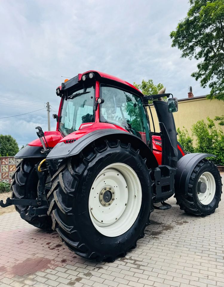 Valtra T234A - Trator: foto 5 Valtra T234A - Trator: foto 5
