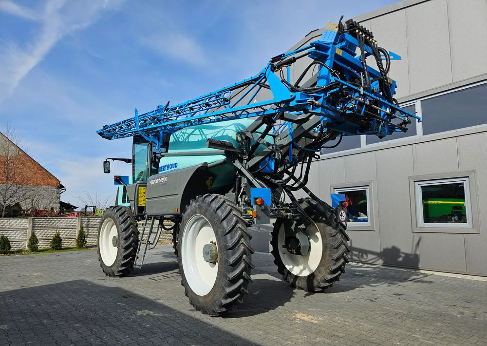 Berthoud Raptor 4200 D.P. TRONIC - Pulverizador agricola: foto 5 Berthoud Raptor 4200 D.P. TRONIC - Pulverizador agricola: foto 5