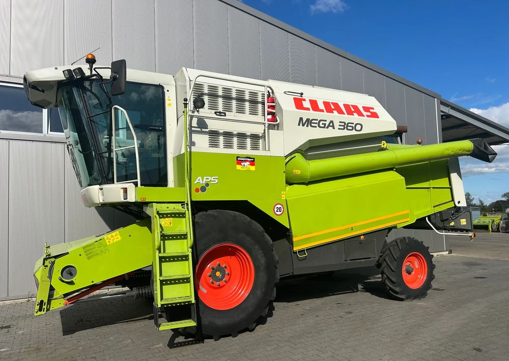 Claas Mega 360 - Ceifeira debulhadora: foto 1 Claas Mega 360 - Ceifeira debulhadora: foto 1