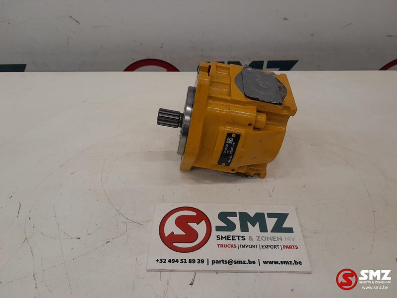 Caterpillar Auxiliary gear pump Caterpillar - Bomba hidráulica para Equipamento de movimentação: foto 3 Caterpillar Auxiliary gear pump Caterpillar - Bomba hidráulica para Equipamento de movimentação: foto 3