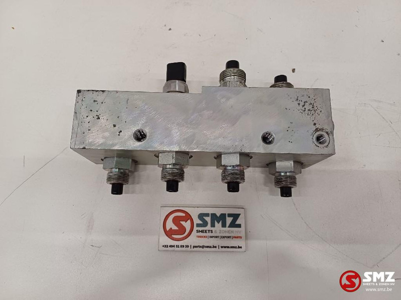 Caterpillar Hydraulic block Caterpillar - Hidráulica para Camião: foto 5 Caterpillar Hydraulic block Caterpillar - Hidráulica para Camião: foto 5