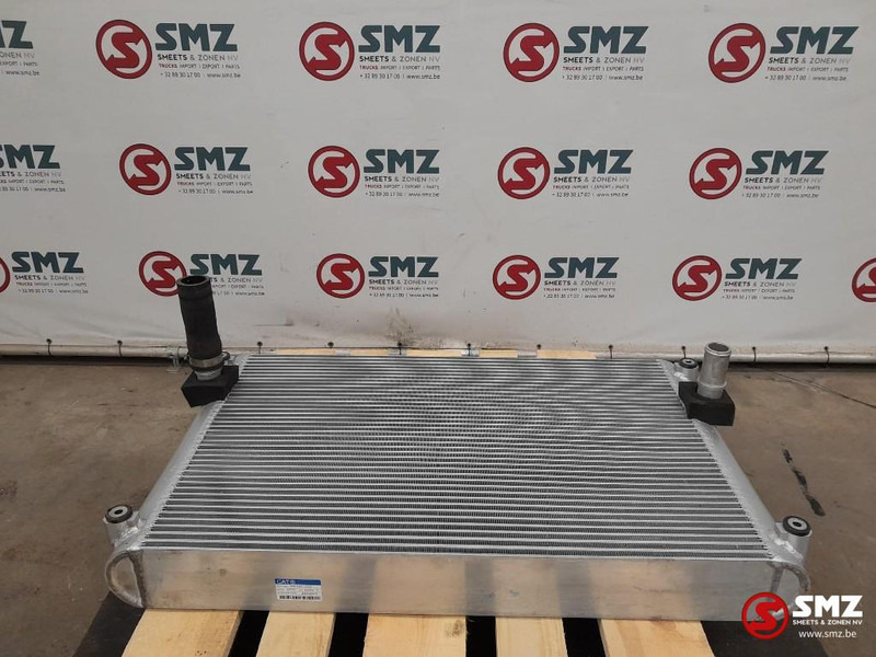 Caterpillar Radiator + hydraulic oil cooler Caterpillar - Radiador para Equipamento de movimentação: foto 1 Caterpillar Radiator + hydraulic oil cooler Caterpillar - Radiador para Equipamento de movimentação: foto 1
