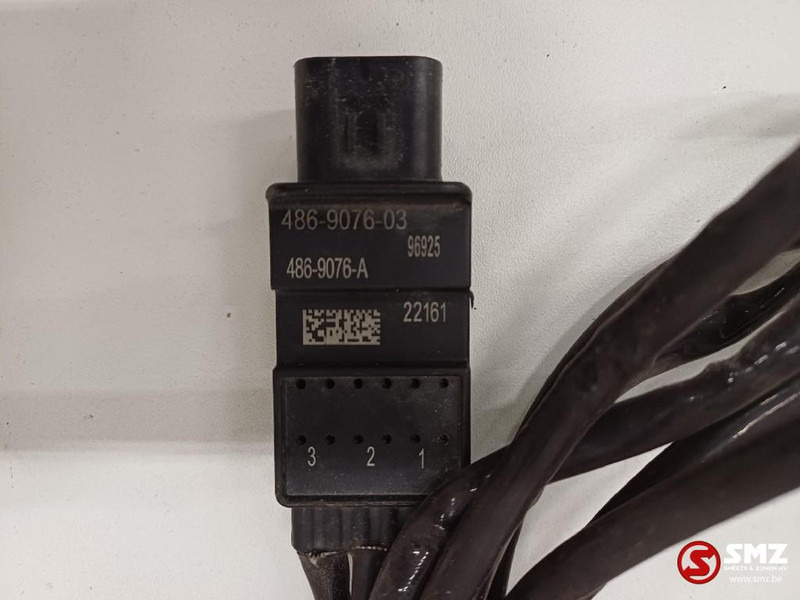 Caterpillar Sensor temperature Caterpillar - Sensor para Camião: foto 3 Caterpillar Sensor temperature Caterpillar - Sensor para Camião: foto 3