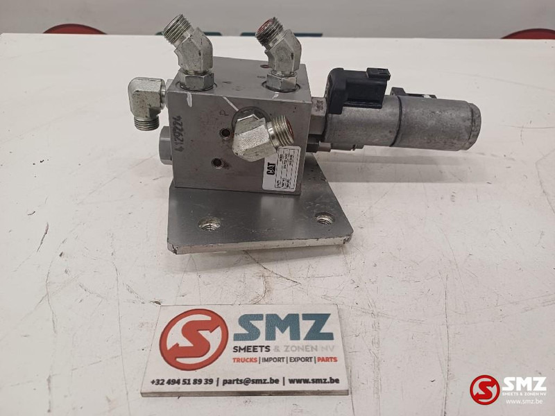 Caterpillar Solenoid valve + press reduction Caterpillar - Hidráulica para Equipamento de movimentação: foto 2 Caterpillar Solenoid valve + press reduction Caterpillar - Hidráulica para Equipamento de movimentação: foto 2