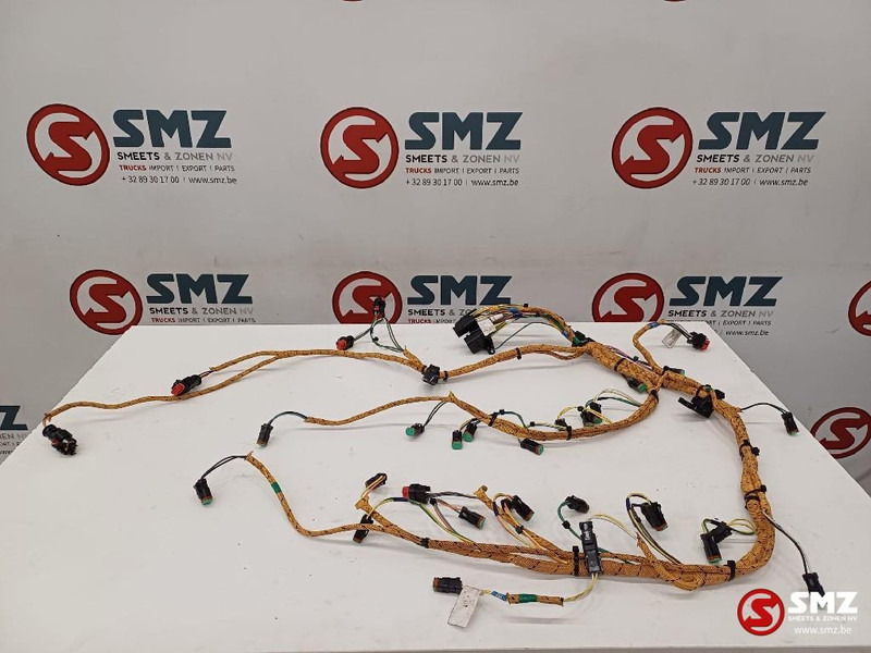 Caterpillar Wire harness valve / sensor / solenoid Caterpillar - Cables/ Wire harness para Camião: foto 2 Caterpillar Wire harness valve / sensor / solenoid Caterpillar - Cables/ Wire harness para Camião: foto 2