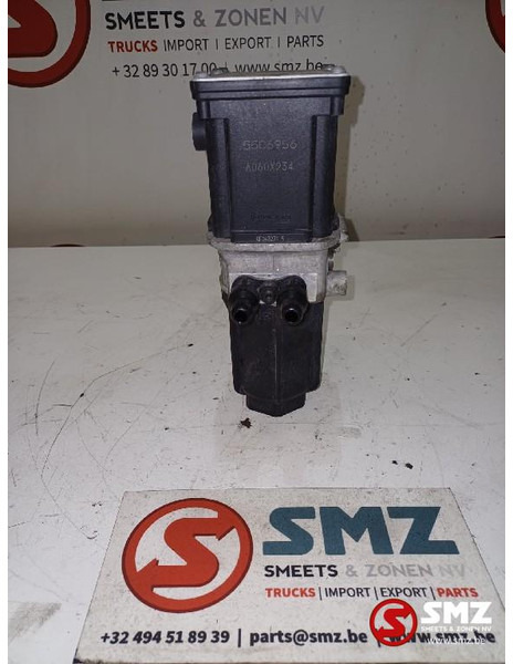 DAF Occ AdBluepomp DAF - Sistema de combustível para Camião: foto 4 DAF Occ AdBluepomp DAF - Sistema de combustível para Camião: foto 4
