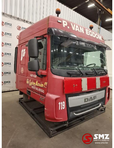 DAF Occ Cabine compleet DAF XF106 - Cabine e interior para Camião: foto 2 DAF Occ Cabine compleet DAF XF106 - Cabine e interior para Camião: foto 2