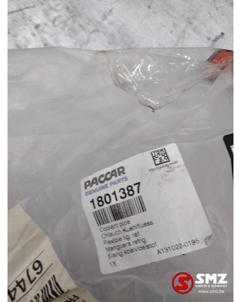 DAF Occ Leiding koelsysteem DAF CF85 - Sistema de arrefecimento para Camião: foto 3 DAF Occ Leiding koelsysteem DAF CF85 - Sistema de arrefecimento para Camião: foto 3
