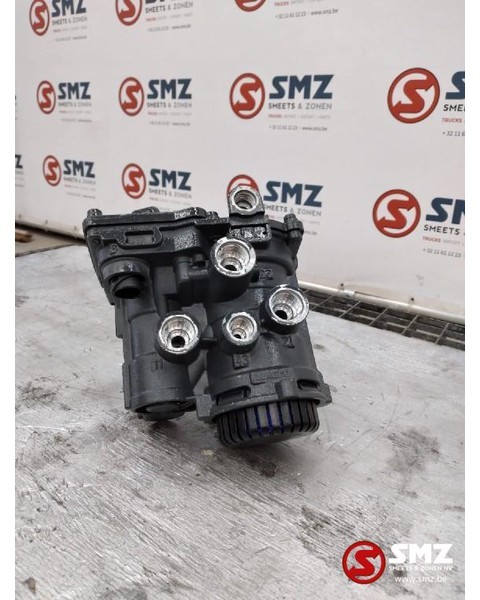 DAF Occ volgwagen stuurventiel DAF Iveco MAN Mercedes - Válvula de freio para Camião: foto 1 DAF Occ volgwagen stuurventiel DAF Iveco MAN Mercedes - Válvula de freio para Camião: foto 1