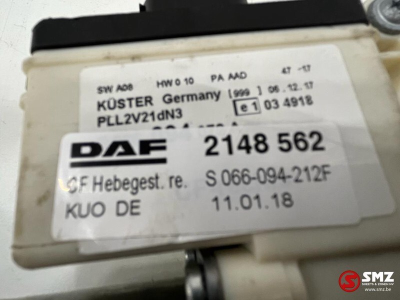 DAF Raambediening rechts DAF 2148562 - Elevador de vidro para Camião: foto 5 DAF Raambediening rechts DAF 2148562 - Elevador de vidro para Camião: foto 5