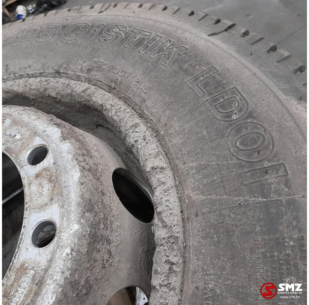 Diversen Occ vrachtwagenband Vaculug 315/70R22.5 154/150K - Pneu para Camião: foto 4 Diversen Occ vrachtwagenband Vaculug 315/70R22.5 154/150K - Pneu para Camião: foto 4