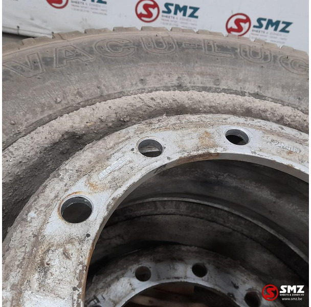 Diversen Occ vrachtwagenband Vaculug 315/70R22.5 154/150K - Pneu para Camião: foto 2 Diversen Occ vrachtwagenband Vaculug 315/70R22.5 154/150K - Pneu para Camião: foto 2