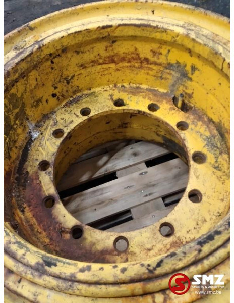 Firestone Occ bulldozerband Firestone 23.5-25 - Pneu para Camião: foto 3 Firestone Occ bulldozerband Firestone 23.5-25 - Pneu para Camião: foto 3