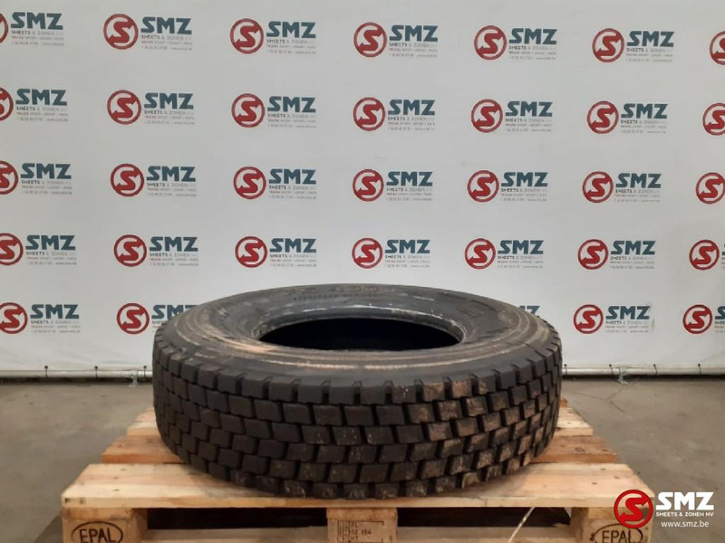 Firestone Occ vrachtwagenband Firestone 295/80R22.5 - Pneu para Camião: foto 1 Firestone Occ vrachtwagenband Firestone 295/80R22.5 - Pneu para Camião: foto 1
