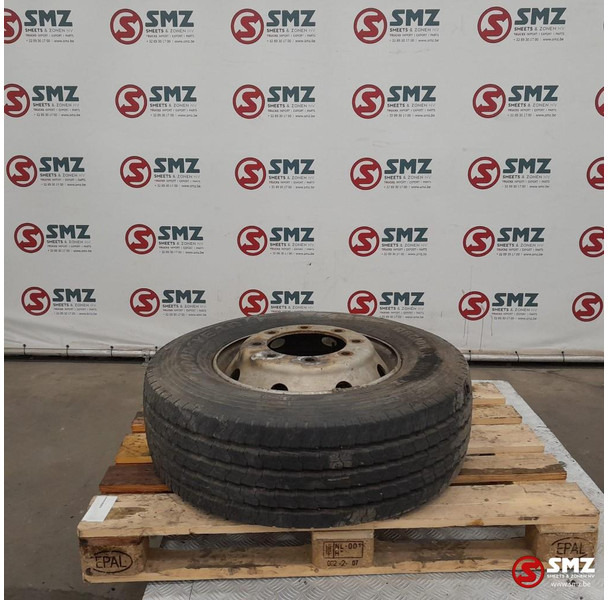 Goodyear Occ vrachtwagenband 285/70R19.5 144/142M Goodyear - Pneu para Camião: foto 1 Goodyear Occ vrachtwagenband 285/70R19.5 144/142M Goodyear - Pneu para Camião: foto 1