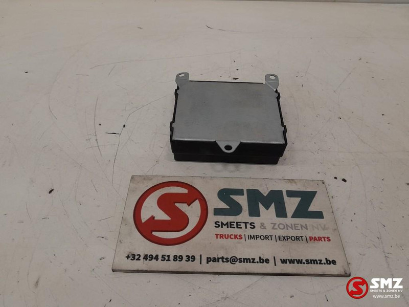 Iveco Occ ECU ECAS 4x2 regeleenheid Iveco - Centralina electrónica para Camião: foto 4 Iveco Occ ECU ECAS 4x2 regeleenheid Iveco - Centralina electrónica para Camião: foto 4