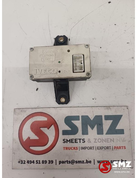 Iveco Occ ECU centrale vergrendeling regeleenheid Iveco - Centralina electrónica para Camião: foto 2 Iveco Occ ECU centrale vergrendeling regeleenheid Iveco - Centralina electrónica para Camião: foto 2