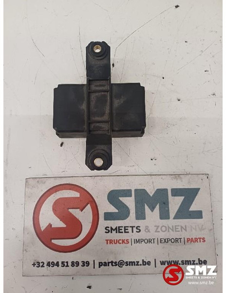 Iveco Occ ECU centrale vergrendeling regeleenheid Iveco - Centralina electrónica para Camião: foto 1 Iveco Occ ECU centrale vergrendeling regeleenheid Iveco - Centralina electrónica para Camião: foto 1