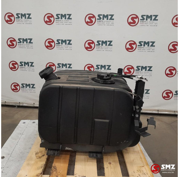 Iveco Occ brandstoftank 200L + brandstofniveausensor + s - Tanque de combustível para Camião: foto 2 Iveco Occ brandstoftank 200L + brandstofniveausensor + s - Tanque de combustível para Camião: foto 2