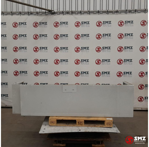 Iveco Occ gereedschapskoffer 2400mm - Estrutura/ Châssis para Camião: foto 2 Iveco Occ gereedschapskoffer 2400mm - Estrutura/ Châssis para Camião: foto 2