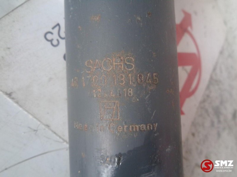 Iveco Occ schokdemper 47 1700 131 045 - Amortecedor para Camião: foto 2 Iveco Occ schokdemper 47 1700 131 045 - Amortecedor para Camião: foto 2