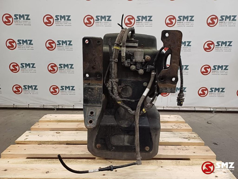 MAN Occ AdBlue tank MAN - Sistema de combustível para Camião: foto 3 MAN Occ AdBlue tank MAN - Sistema de combustível para Camião: foto 3