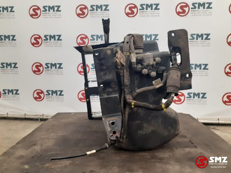 MAN Occ AdBluetank 60L MAN - Sistema de combustível para Camião: foto 4 MAN Occ AdBluetank 60L MAN - Sistema de combustível para Camião: foto 4