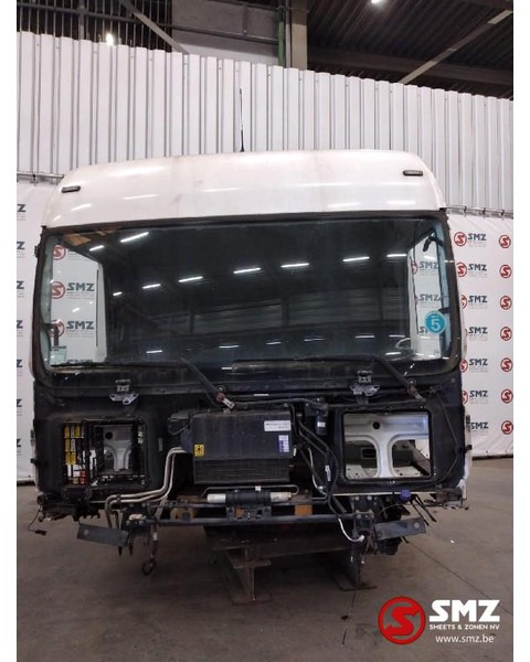 MAN Occ Cabine compleet MAN TGX euro 5 - Cabine e interior para Camião: foto 1 MAN Occ Cabine compleet MAN TGX euro 5 - Cabine e interior para Camião: foto 1