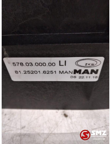 MAN Occ binnenverlichting MAN - Iluminação para Camião: foto 4 MAN Occ binnenverlichting MAN - Iluminação para Camião: foto 4